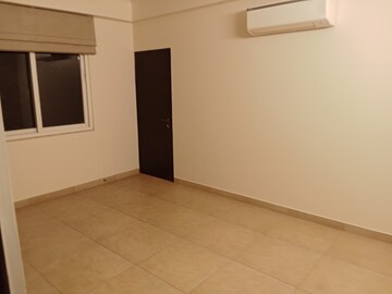 Room in 3 BHK Apartment at Ashok Nagar – for Rent