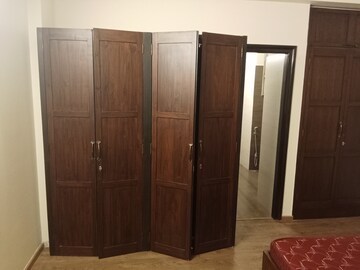 Room in 3 BHK Apartment at Ashok Nagar – for Rent