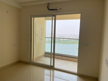 Room in 2 BHK Apartment at Aparna Zenon, Puppalaguda – for Sale