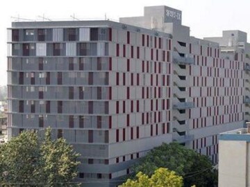  Office Space – Exterior View View at Ashram Road - for Rent
