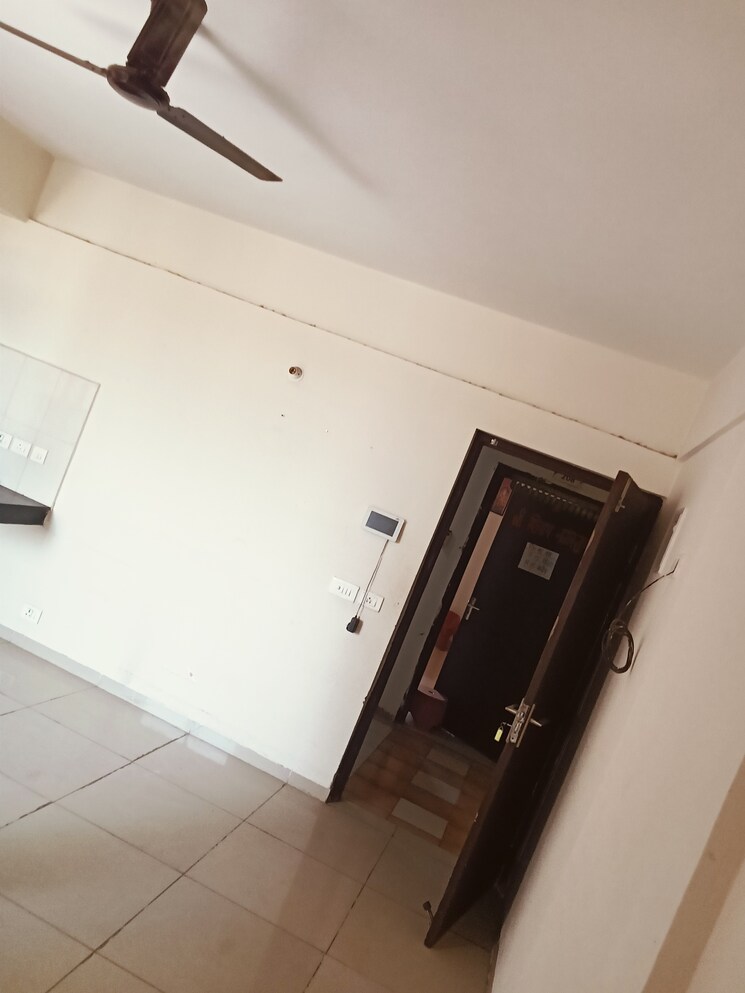 Room, wave-dream-homes 2 Bedroom 808 Sq.Ft. Apartment In Wave City Ghaziabad 8717380