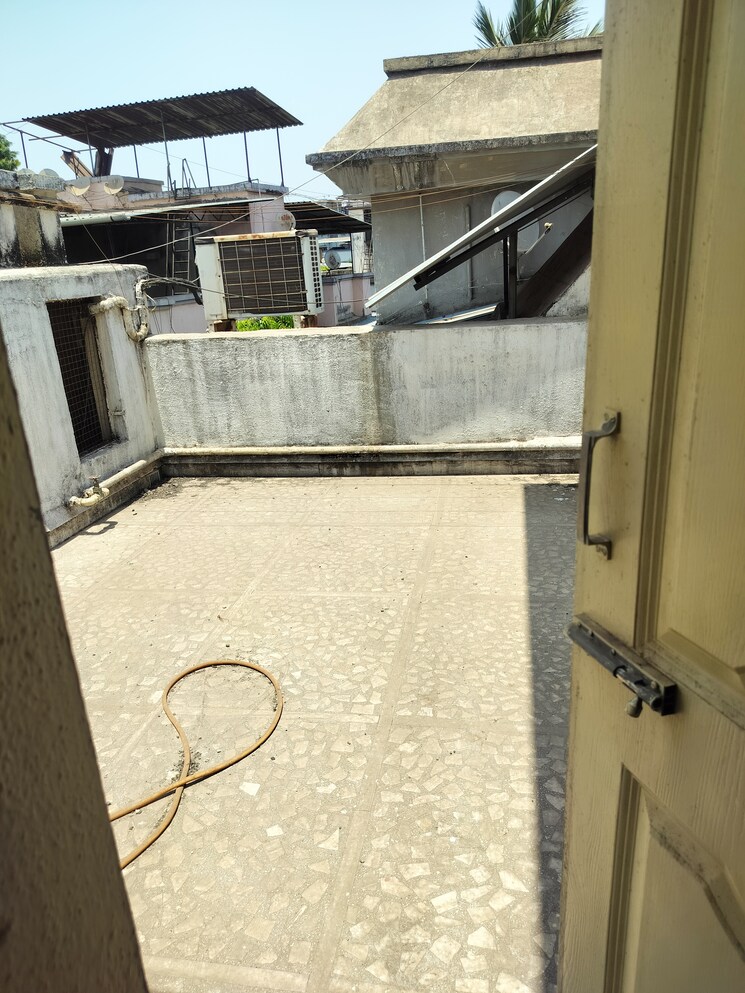 Balcony, garden-avenue 2.5 Bedroom 1200 Sq.Ft. Apartment In Nerul Sector 21 Navi Mumbai 8717394