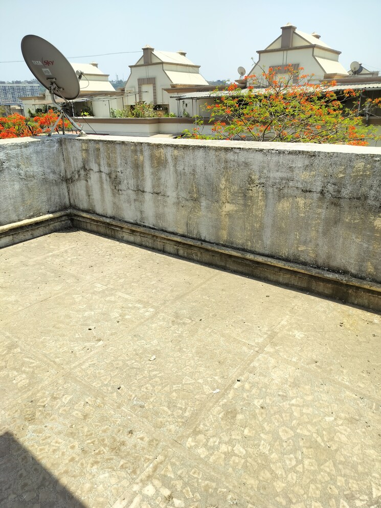 Balcony, garden-avenue 2.5 Bedroom 1200 Sq.Ft. Apartment In Nerul Sector 21 Navi Mumbai 8717394