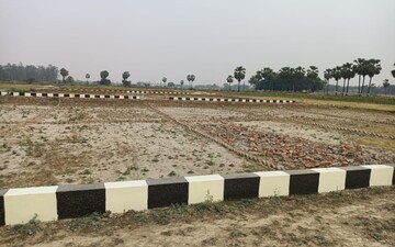 Plot For Sale in Sikandrabad