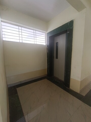 Room in 1.5 BHK Apartment at Katraj – for Sale