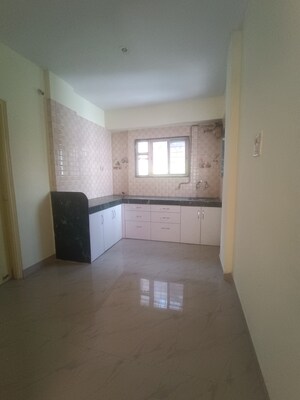 Room in 1.5 BHK Apartment at Katraj – for Sale