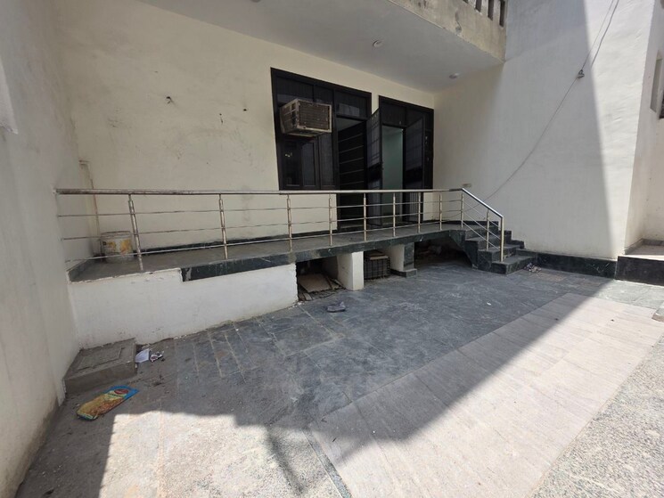 Exterior View, sector 37 3 Bedroom 250 Sq.Ft. Builder Floor In Sector 37 Faridabad 8717485