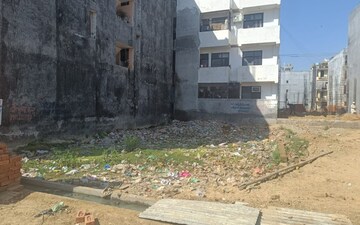 Plot For Sale in Sikandrabad