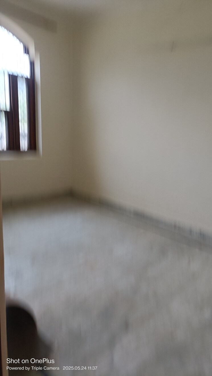 Room, ashoka-enclave-faridabad 3 Bedroom 1250 Sq.Ft. Builder Floor In Sector 34 Faridabad 8717499