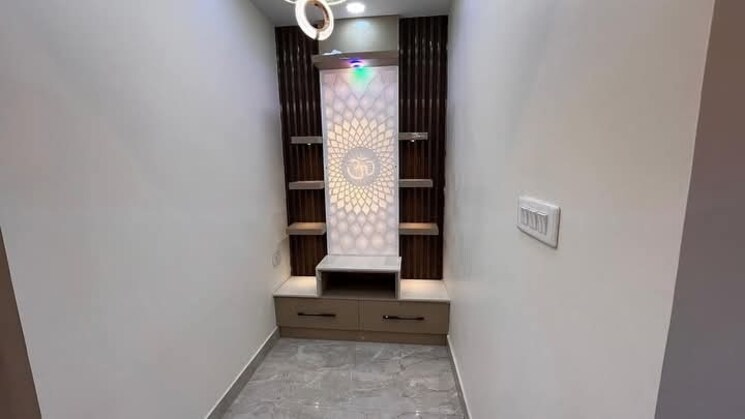 Room, sa-homes-i 3.5 Bedroom 910 Sq.Ft. Builder Floor In Uttam Nagar Delhi 8717537