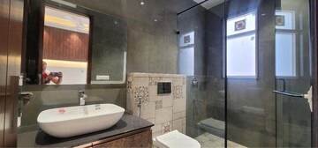 Attached Bathroom in 1.5 BHK Builder Floor at Sector 56 – for Rent