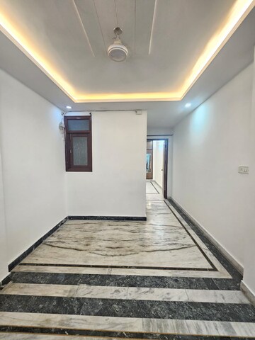 Building Lobby in 1 BHK Apartment at Palm Residency Chhatarpur, Chattarpur – for Rent