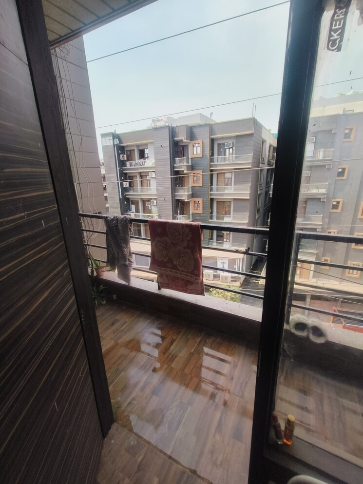 Balcony, palm-residency-chhatarpur 1 Bedroom 550 Sq.Ft. Apartment In Chattarpur Delhi 8717560