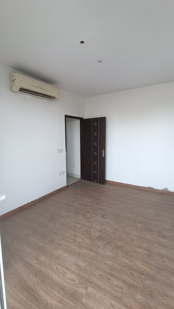 Room in 2 BHK Apartment at Ansal Royal Heritage, Sector 70 – for Sale