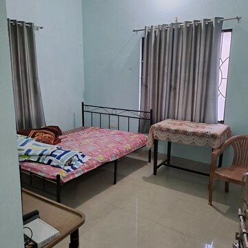 Bedroom in 4 BHK Independent House at Bb Ganj – for Rent