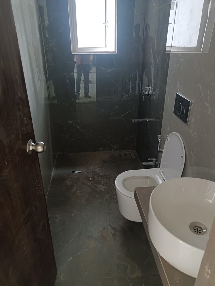 Attached Bathroom, devi-bhuvan 3 Bedroom 1058 Sq.Ft. Apartment In Matunga Mumbai 8717593