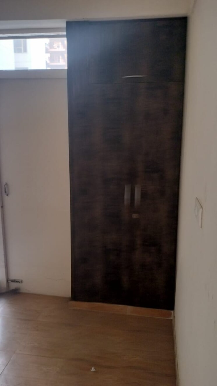 Room, omaxe-spa-village 3.5 Bedroom 1949 Sq.Ft. Apartment In Sector 78 Faridabad 8717621