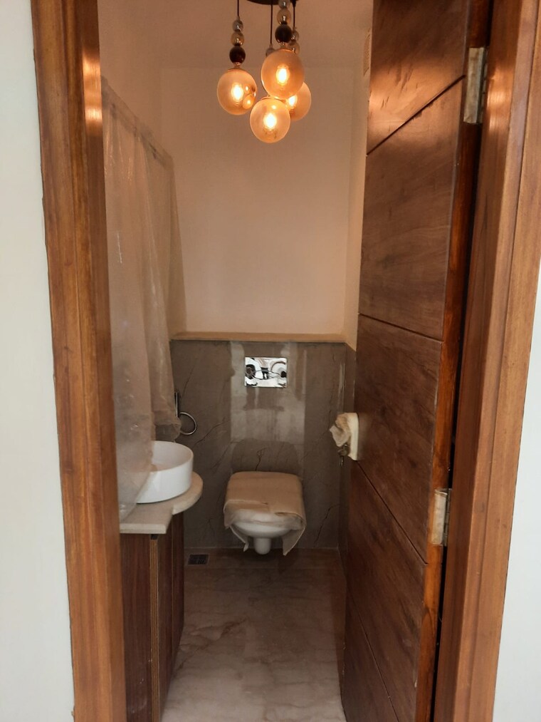 undefined, vasant kunj 3 Bedroom 2500 Sq.Ft. Builder Floor In Vasant Kunj Delhi 8717639