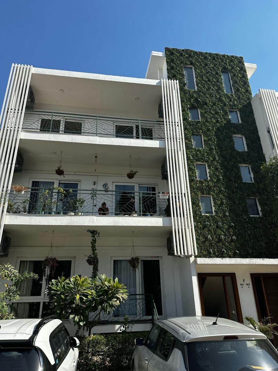 3 BHK Builder Floor For Rent in Central Park Cerise Suites