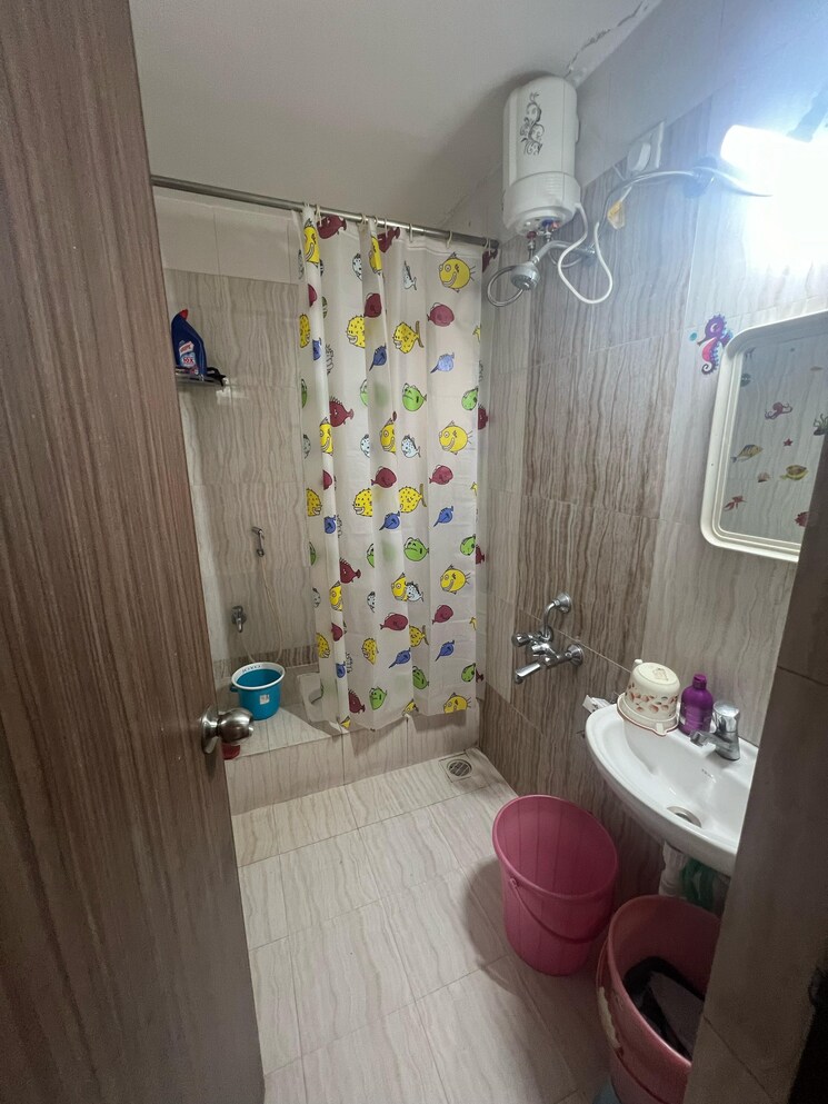 Bathroom, dreams-aakruti 2 Bedroom 950 Sq.Ft. Apartment In Hadapsar Pune 8717627