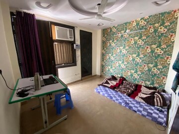 Bedroom in 2.5 BHK Builder Floor at SA HOMES I, Uttam Nagar – for Sale