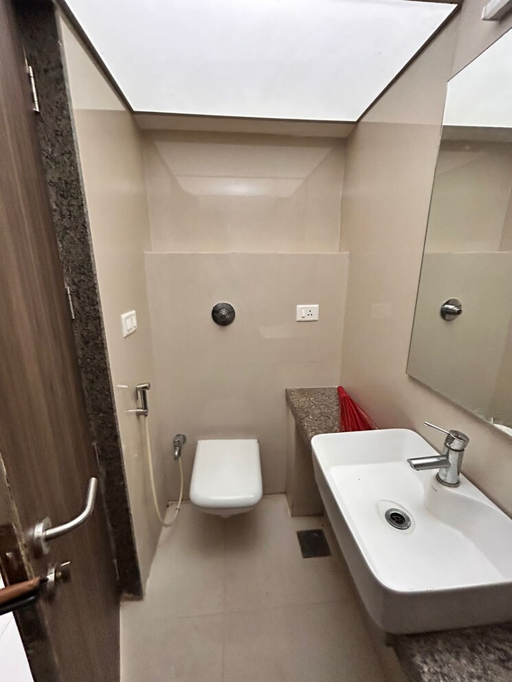 Bathroom, riddhi-tower 2 Bedroom 1150 Sq.Ft. Apartment In Malad East Mumbai 8717688