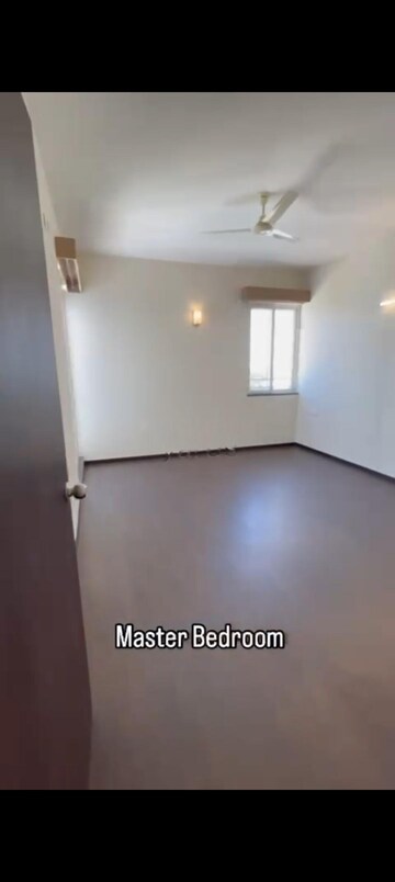 Room in 3 BHK Apartment at Puravankara Purva Zenium, Hosahalli – for Rent