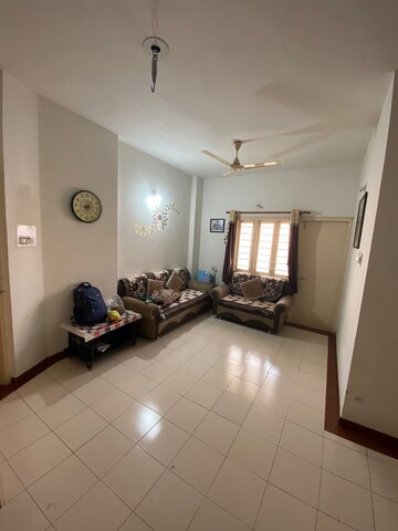 Living Room in 2 BHK Apartment at Satellite – for Rent