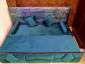 Bedroom in 2.5 BHK Builder Floor at SA HOMES I, Uttam Nagar – for Sale