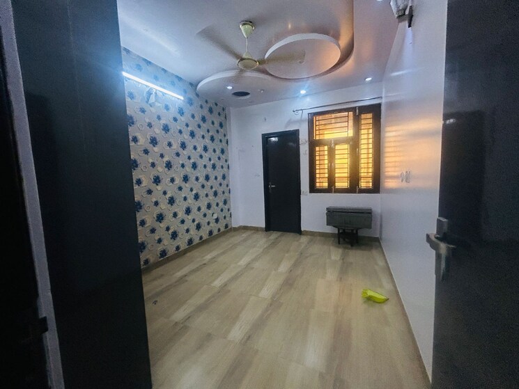 Bedroom, vishwas park 2 Bedroom 62 Sq.Yd. Builder Floor In Vishwas Park Delhi 8717706