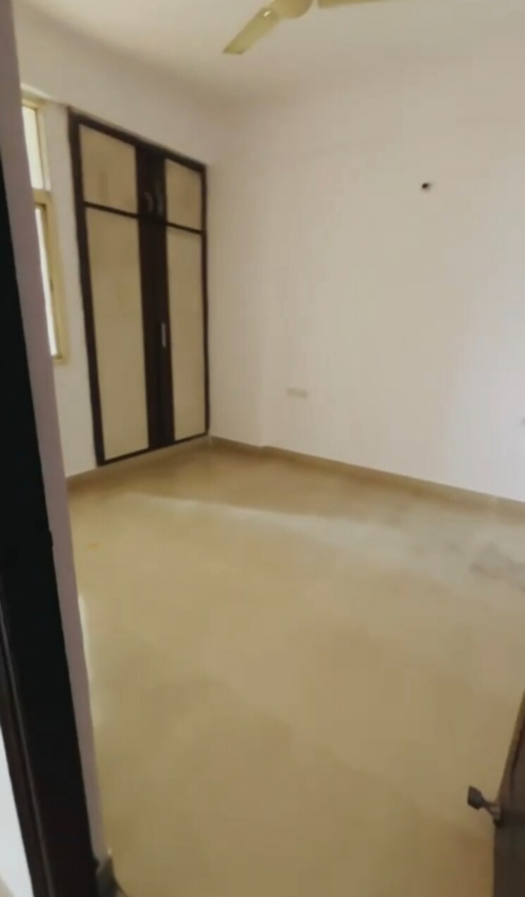 Room, gardenia-square-2 3 Bedroom 1465 Sq.Ft. Apartment In Sain Vihar Ghaziabad 8717731