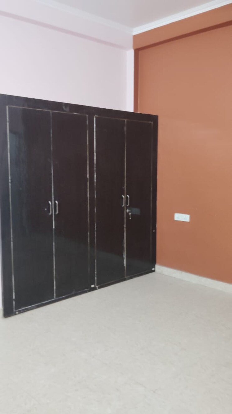 Room, indira nagar 3 Bedroom 2000 Sq.Ft. Independent House In Indira Nagar Lucknow 8717769