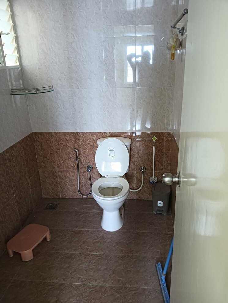 Bathroom, sowparnika-sanvi-phase-2 2 Bedroom 1230 Sq.Ft. Apartment In Chansandra Bangalore 8717787