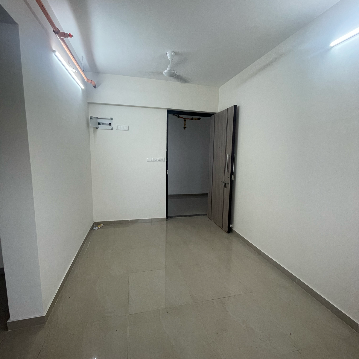 1 BHK Apartment For Rent in Satelite Garden Goregaon 