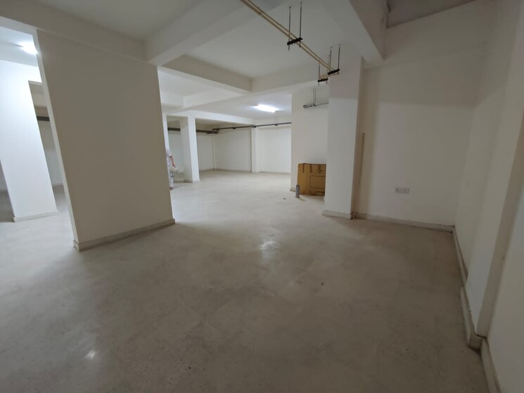 Exterior View, civil lines Commercial Showroom 10000 Sq.Ft. In Civil Lines Allahabad 8708707