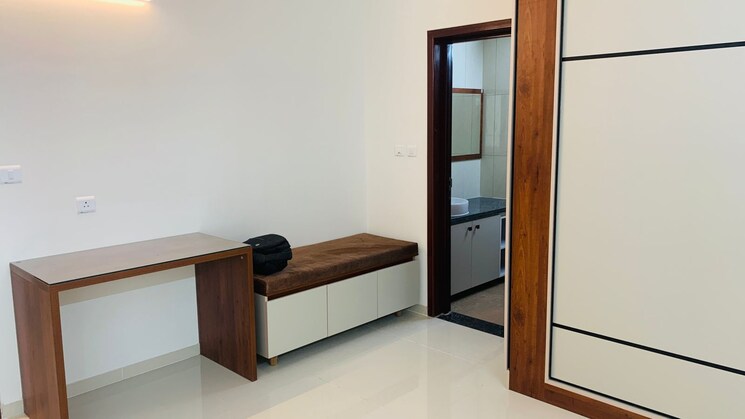 Room, l-t-raintree-boulevard 3 Bedroom 1935 Sq.Ft. Apartment In Hebbal Bangalore 8717783