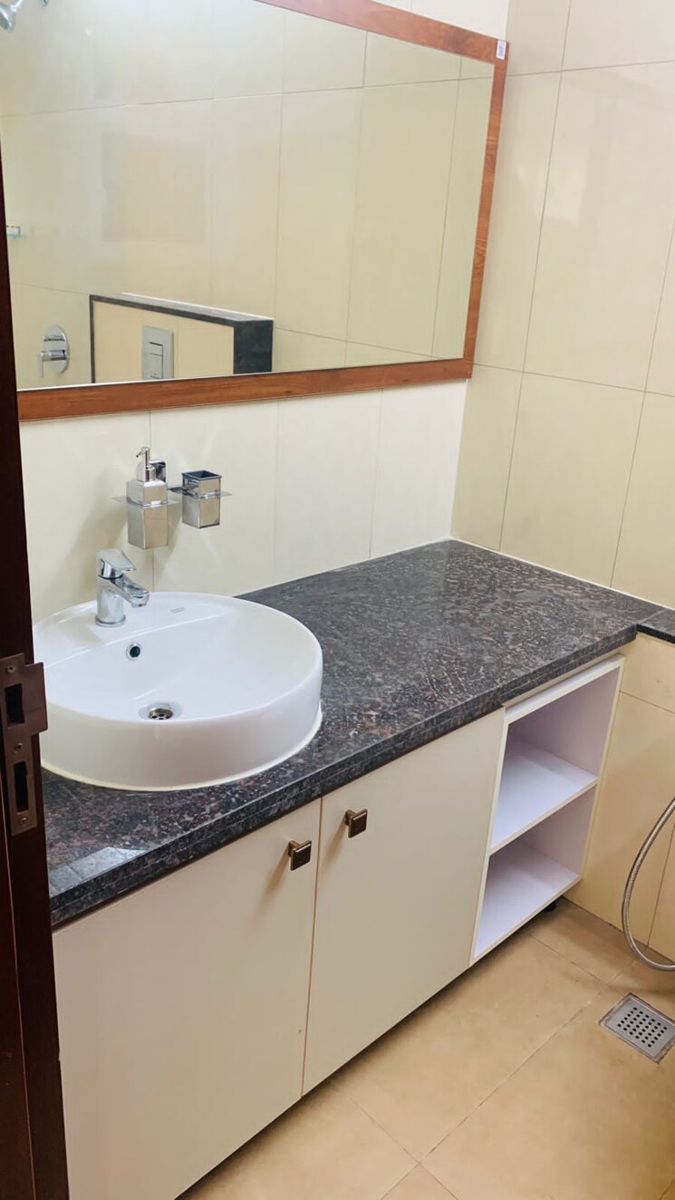Bathroom, l-t-raintree-boulevard 3 Bedroom 1935 Sq.Ft. Apartment In Hebbal Bangalore 8717783