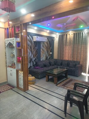 Living Room in 2.5 BHK Apartment at Wave City, Wave City – for Sale