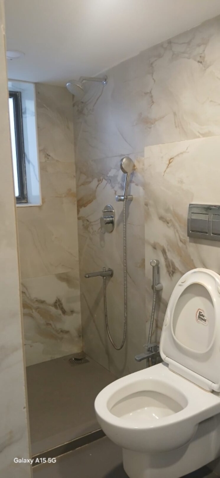 Bathroom, kemps corner 3 Bedroom 1350 Sq.Ft. Apartment In Kemps Corner Mumbai 8717807