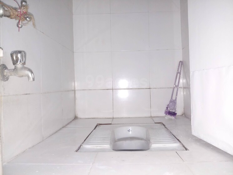 Bathroom, mantri-park-i-and-ii 1 Bedroom 480 Sq.Ft. Apartment In Kothrud Pune 8717794