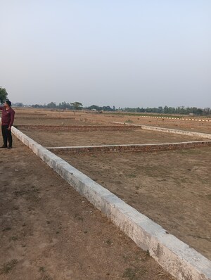  Plot For Sale in Gomti Nagar
