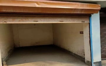 Shop For Rent in Amrut Nagar