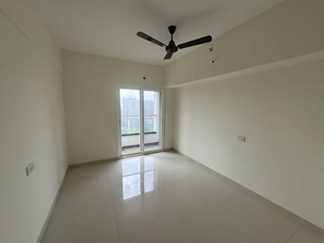 Room in 3 BHK Apartment at Avon Vista, Balewadi – for Rent
