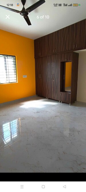Room in 4 BHK Independent House at Bathlapalli – for Sale