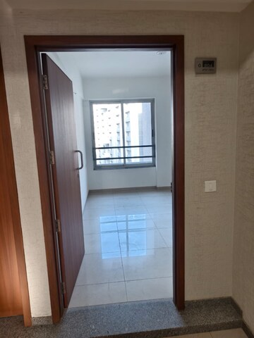 Room in 2 BHK Apartment at Goyal Orchid Valley, Shela – for Rent