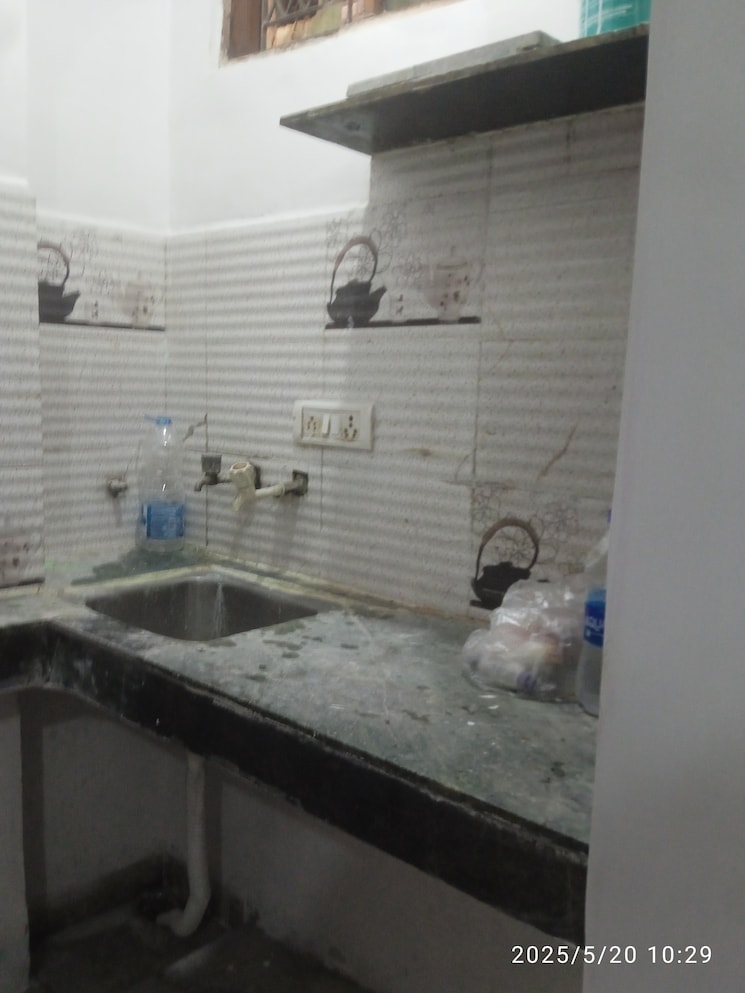 Kitchen, new ashok nagar 2 Bedroom 500 Sq.Ft. Builder Floor In New Ashok Nagar Delhi 8717905