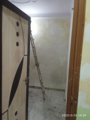 Attached Bathroom in 2 BHK Builder Floor at New Ashok Nagar – for Sale