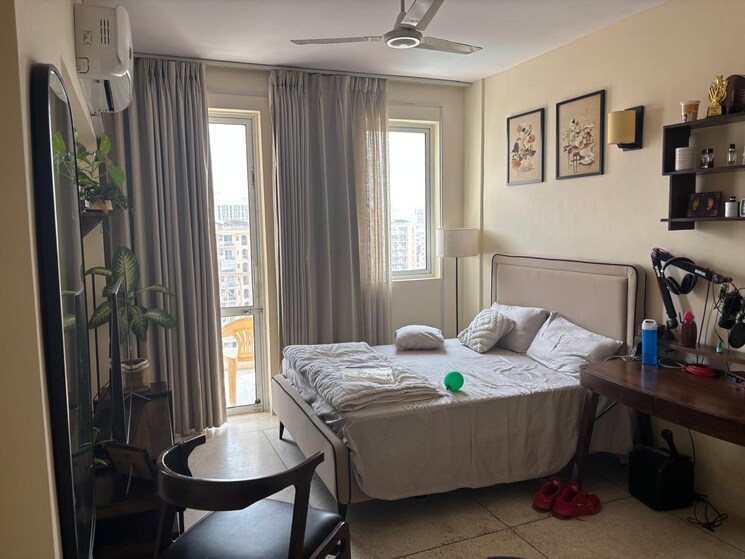 Bedroom, dlf-trinity-towers 4 Bedroom 2558 Sq.Ft. Apartment In Dlf Phase V Gurgaon 8717874