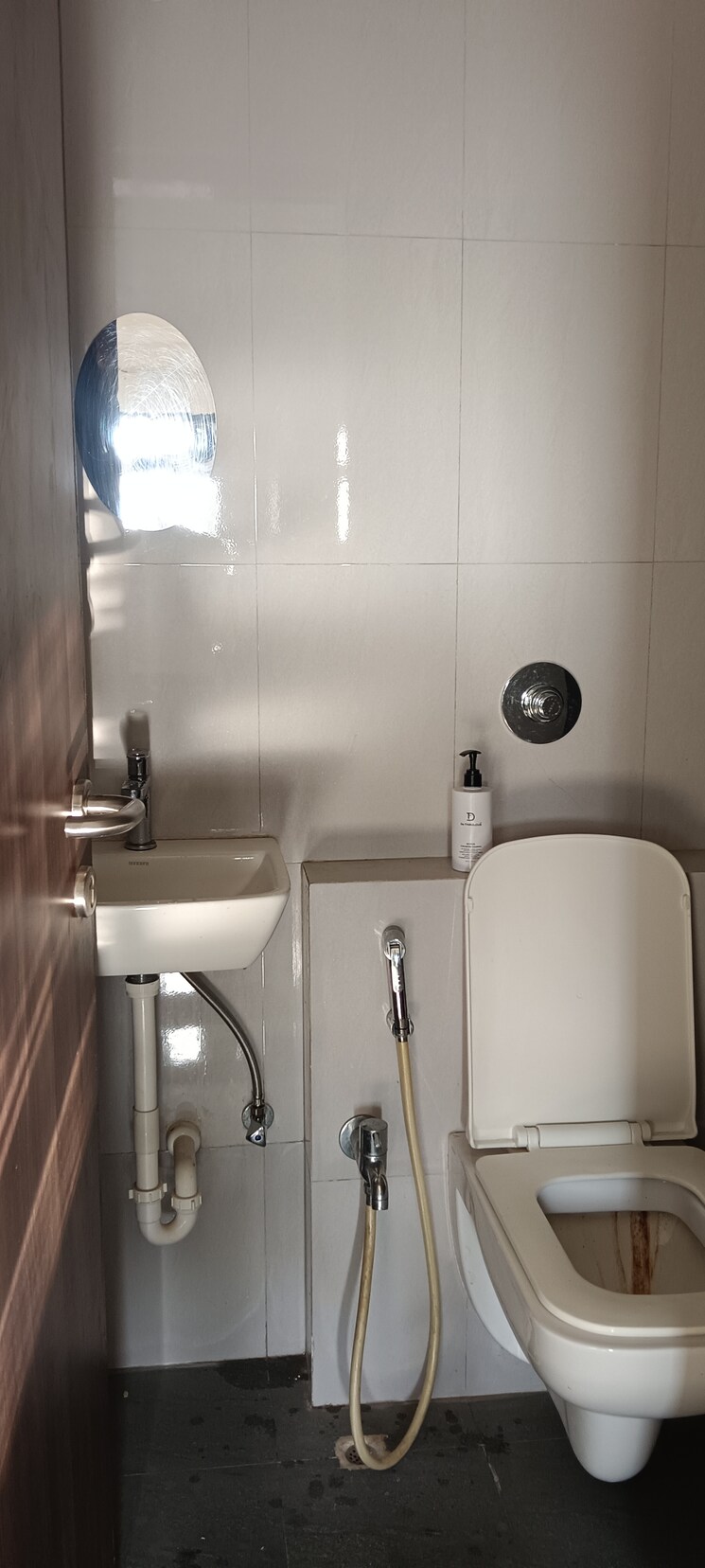Bathroom, sethia-imperial-avenue 1 Bedroom 365 Sq.Ft. Apartment In Malad East Mumbai 8717896