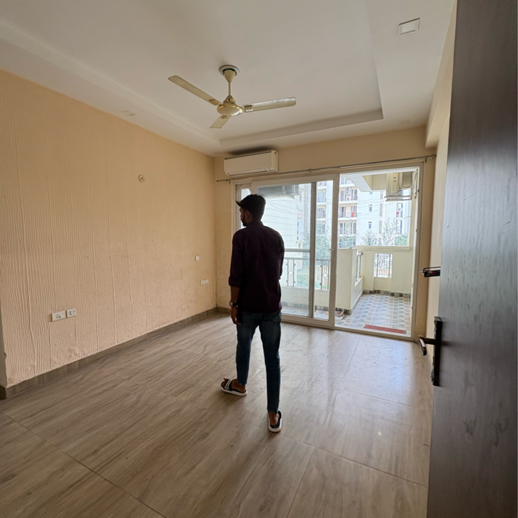 Room, mi-rustle-court 3 Bedroom 1900 Sq.Ft. Apartment In Malesemau Lucknow 8717907